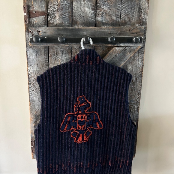 Cozy Far West Full Zipper Vest - Size Large - Picture 2 of 3